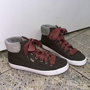 Gray high top Keds